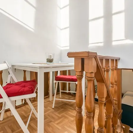 Duplex Jesus Gran Poder 4. Plaza De La Gavidia *